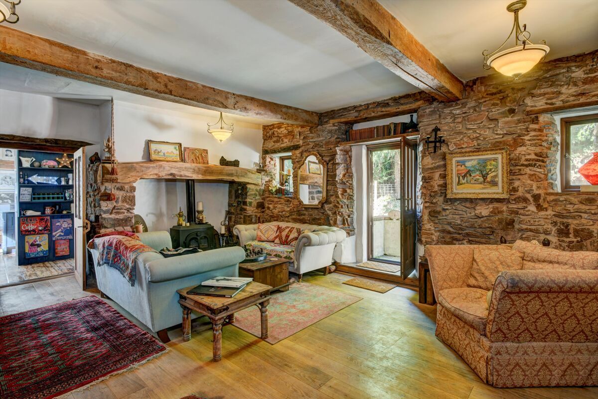 house for sale in Bickleigh, Tiverton, Devon, EX16 POD012243444