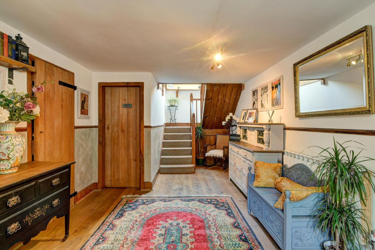 house for sale in Bickleigh, Tiverton, Devon, EX16 POD012243444