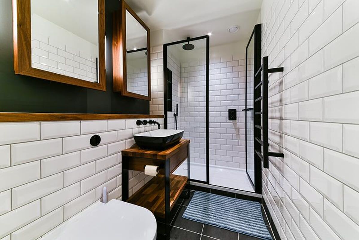 flat to rent in Merino Gardens, London, E1W POD012244966 Knight Frank