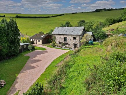 Picture of 3 bedroom barn conversion for sale.