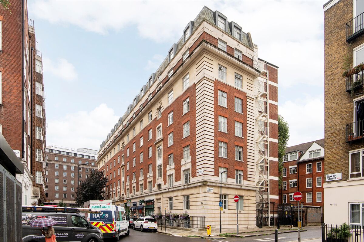 flat-to-rent-in-coram-street-london-wc1n-pod012249236-knight-frank