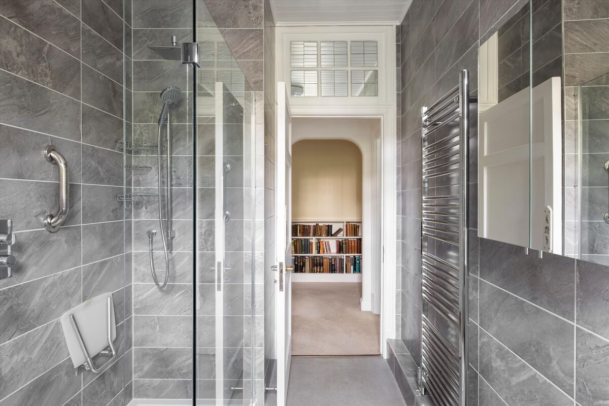 flat for sale in Campden Hill Gate, Duchess of Bedford's Walk, London