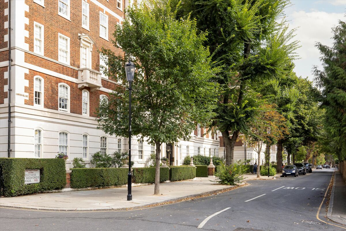 flat for sale in Campden Hill Gate, Duchess of Bedford's Walk, London