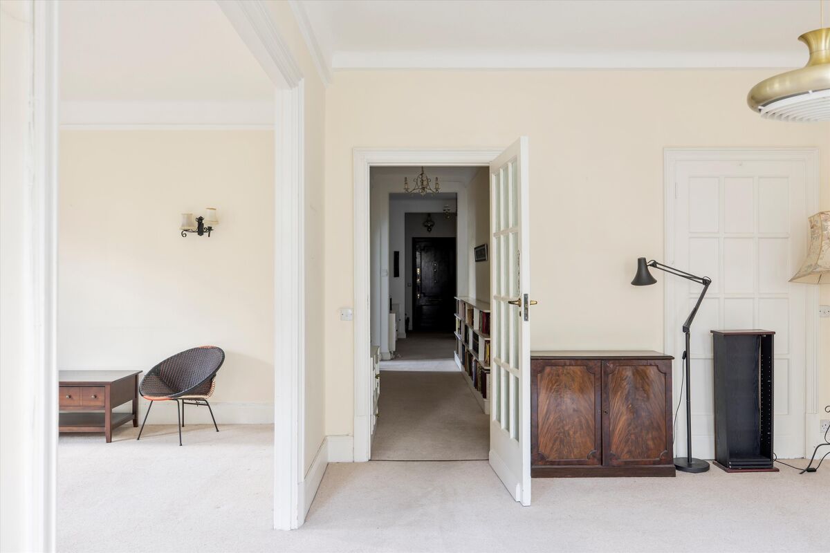 flat for sale in Campden Hill Gate, Duchess of Bedford's Walk, London
