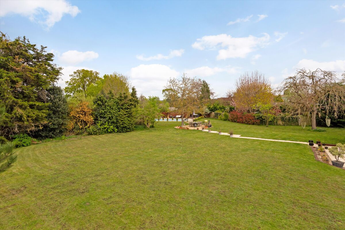 house for sale in Darby Green Lane, Blackwater, Camberley, Hampshire, GU17 POD012257300