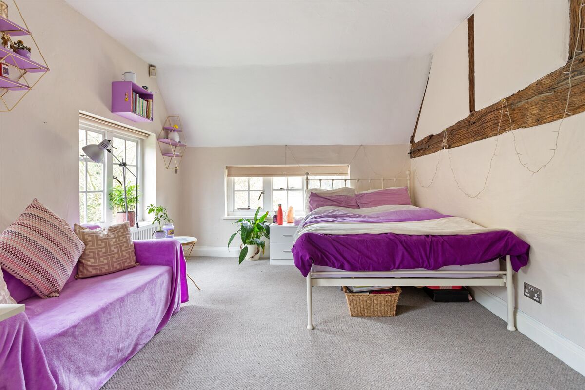 house for sale in Darby Green Lane, Blackwater, Camberley, Hampshire, GU17 POD012257300