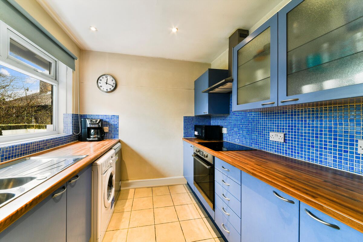 flat for sale in William Lodge, Grange Grove, Islington, London, N1 POD012265067 Knight Frank