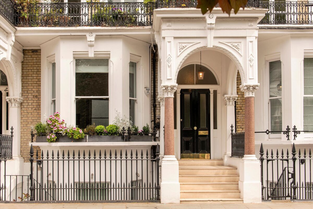 flat for sale in Redcliffe Square, London, SW10 POD012279493 Knight