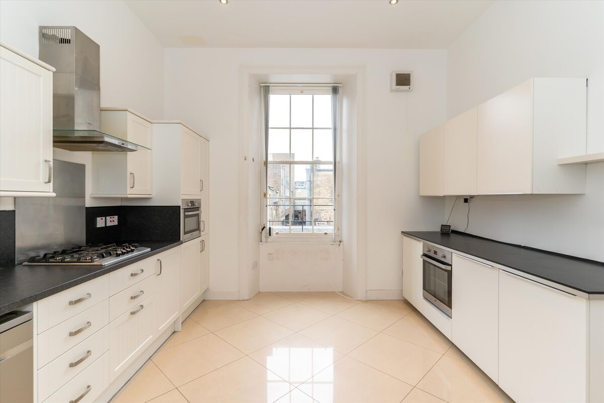 flat for sale in Frederick Street, Edinburgh, EH2 POD012291838