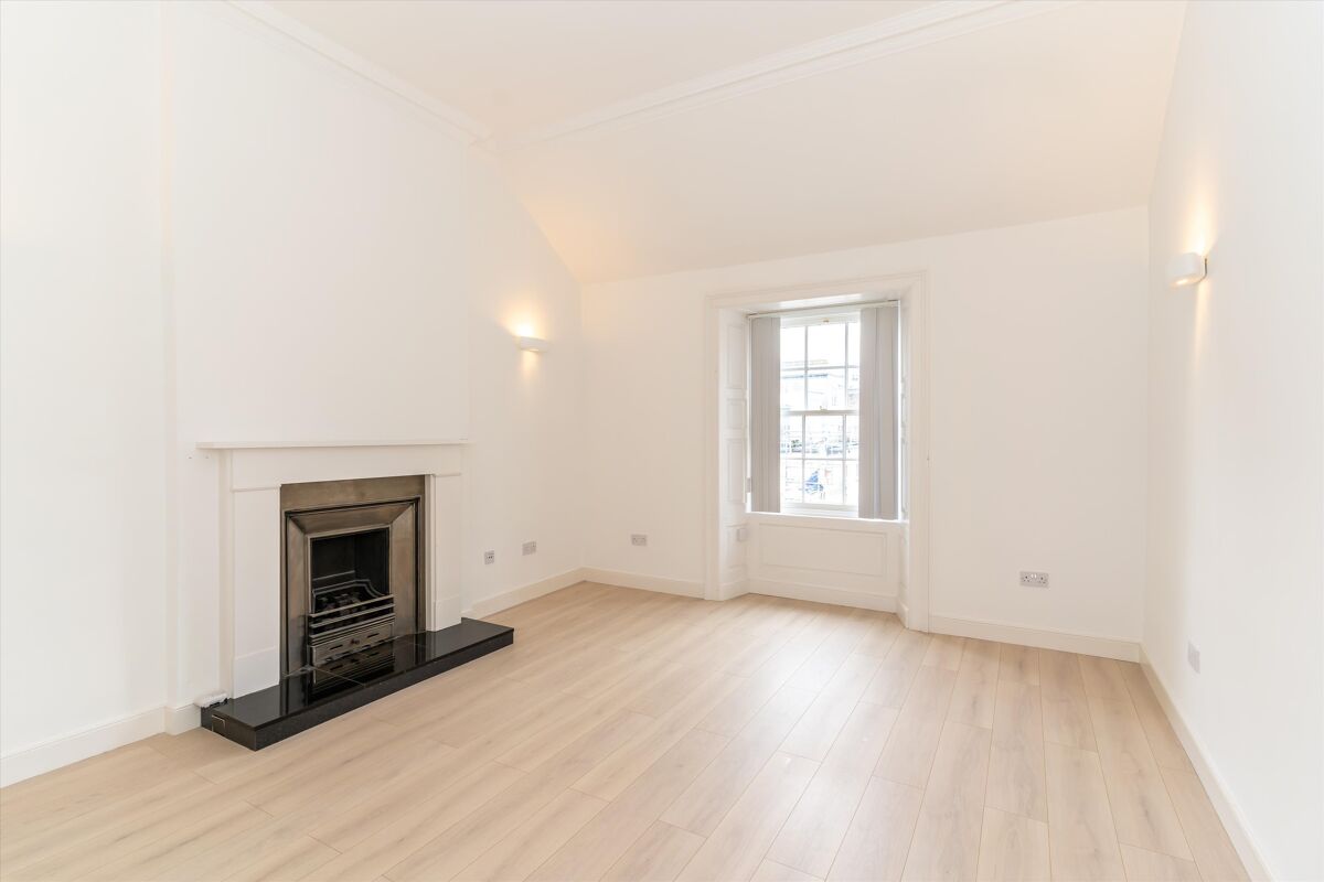 flat for sale in Frederick Street, Edinburgh, EH2 POD012291838