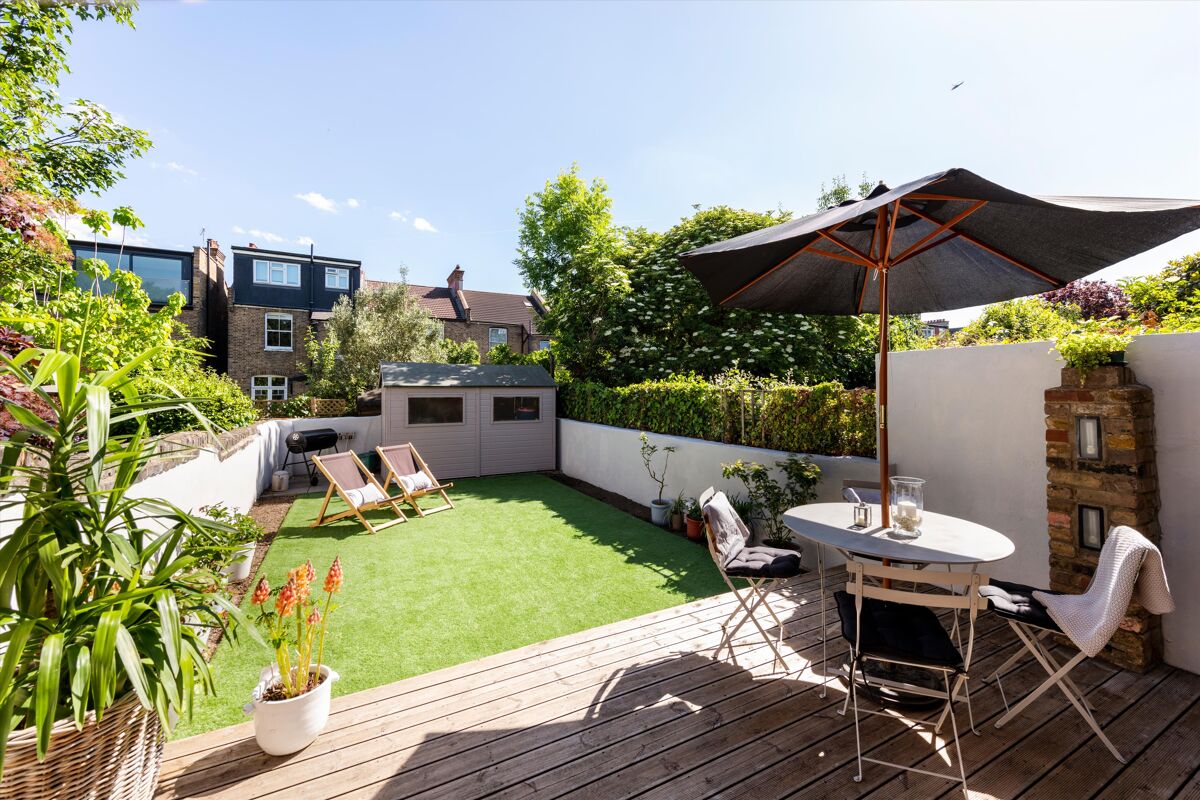 house for sale in Leighton Gardens, Kensal Rise, London, NW10