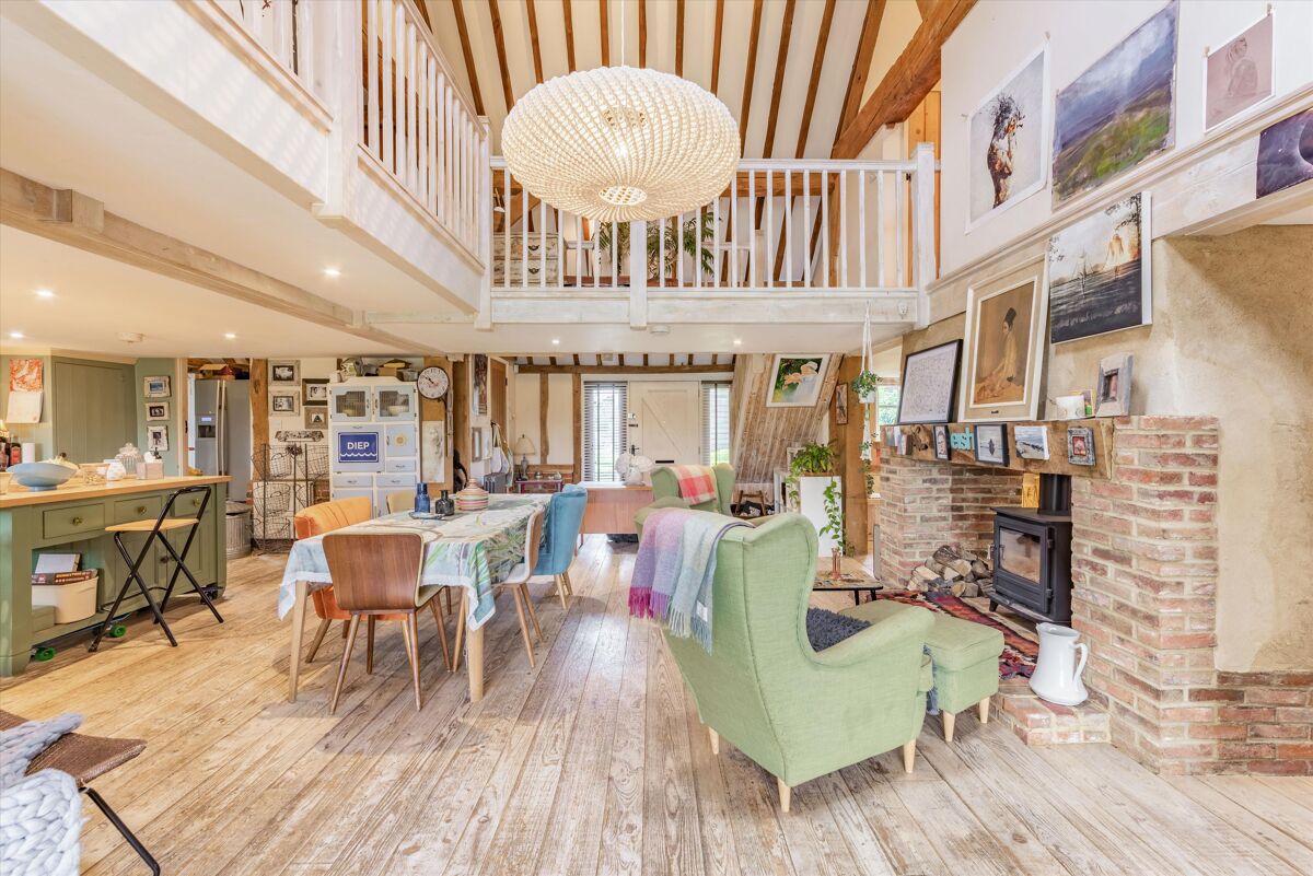 house for sale in Rockwell End, Hambleden, HenleyonThames, Buckinghamshire, RG9 POD012295318