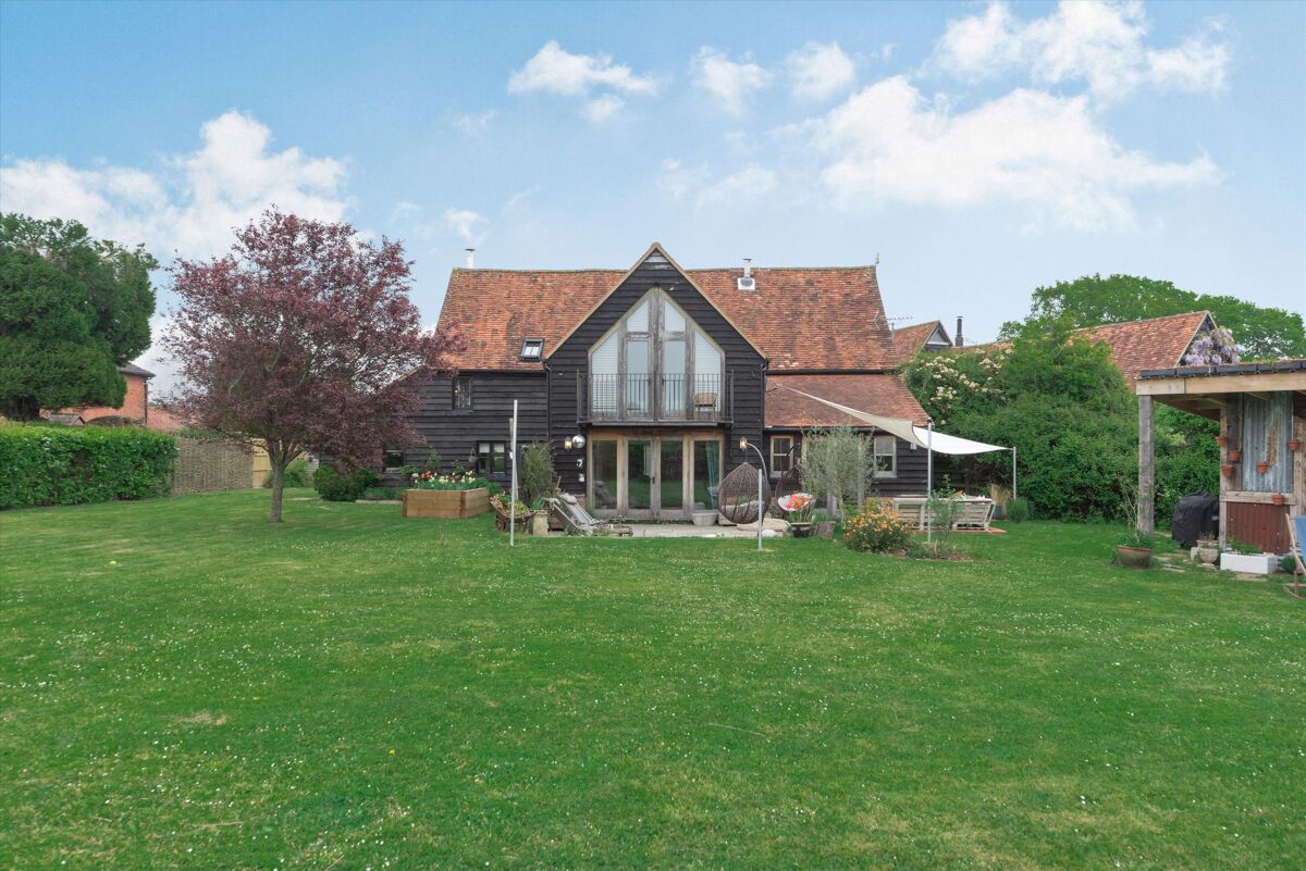 house for sale in Rockwell End, Hambleden, HenleyonThames, Buckinghamshire, RG9 POD012295318