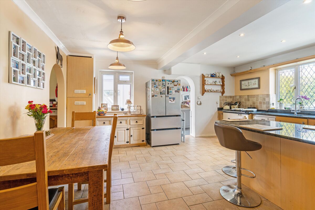 house for sale in Forest Road, Warfield, Bracknell, Berkshire, RG42