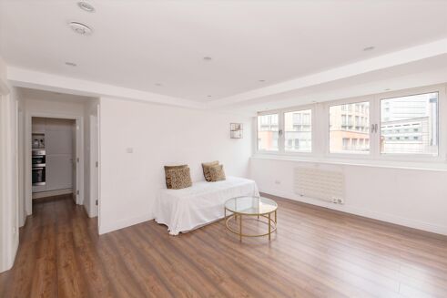 Picture of 2 bedroom flat for sale.