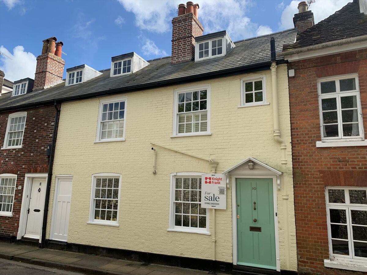 house for sale in St. Swithun Street, Winchester, Hampshire, SO23 ...