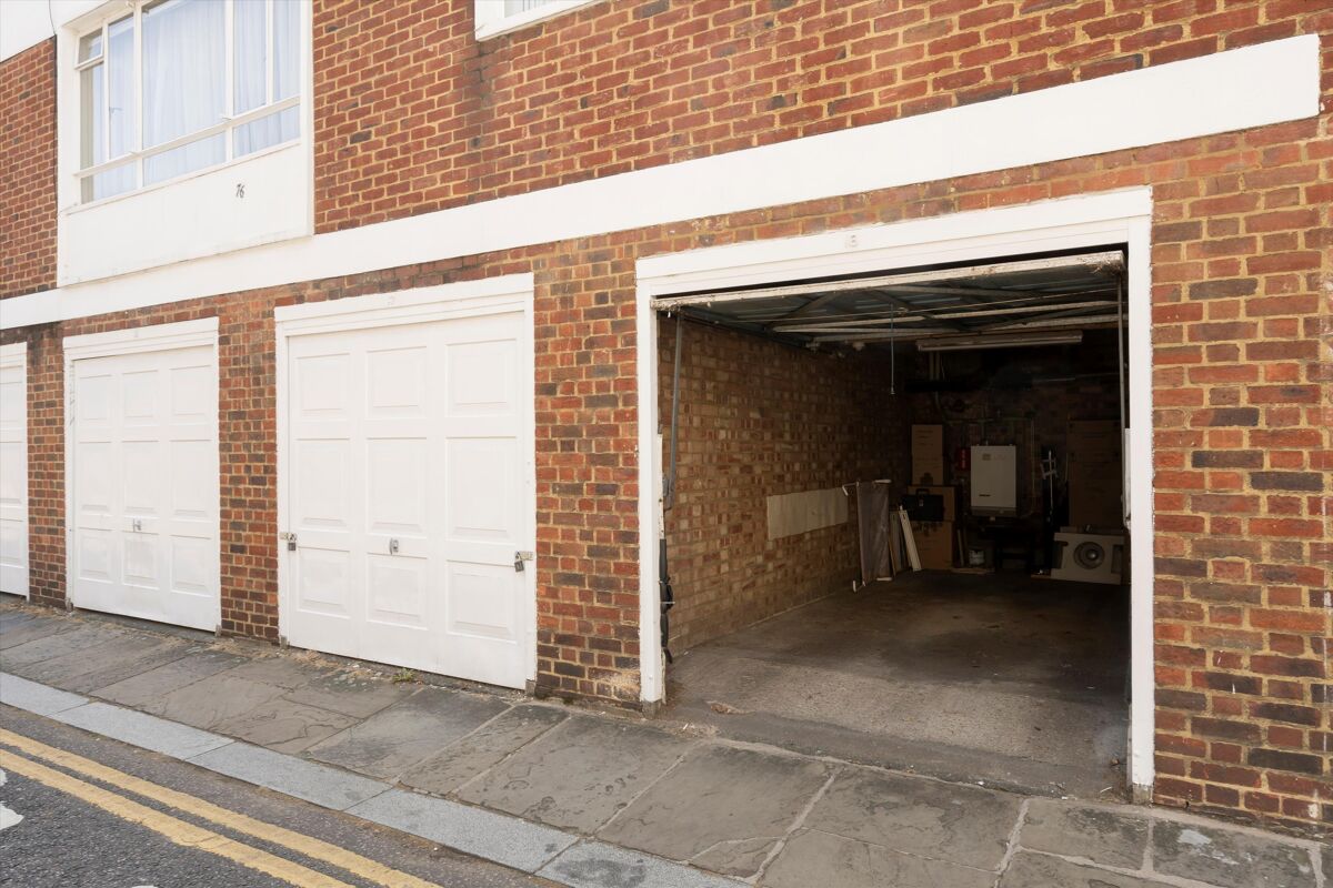 flat for sale in Pavilion Road, Knightsbridge, London, SW1X