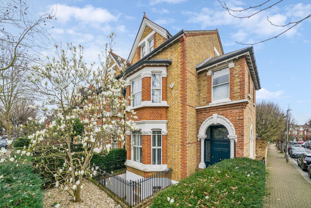 Image of Westover Road, London, SW18.