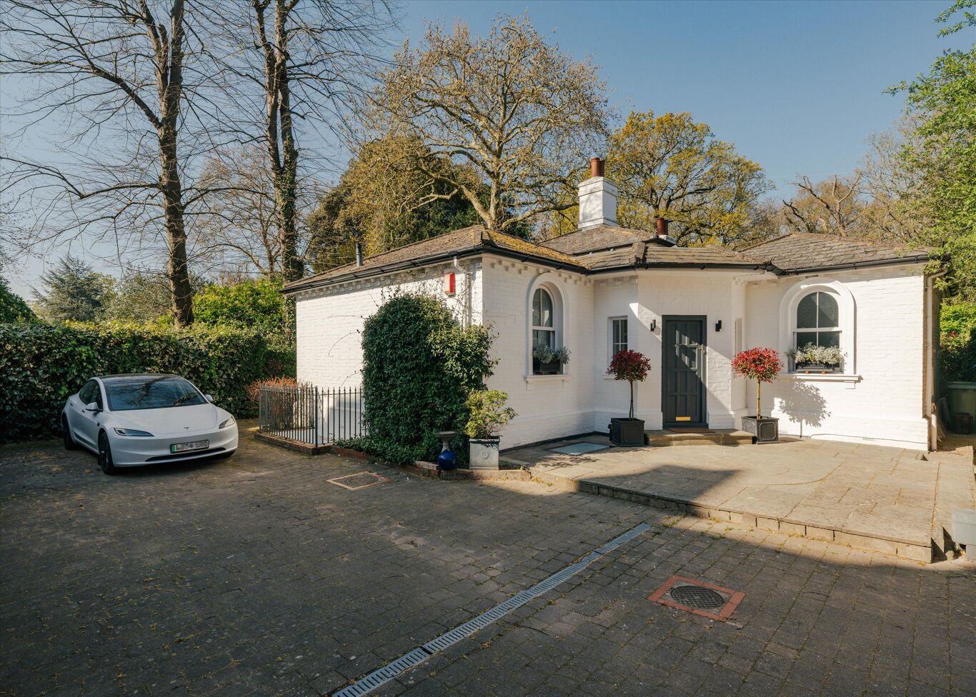 Image of Wimbledon Park Side, Wimbledon, London SW19.