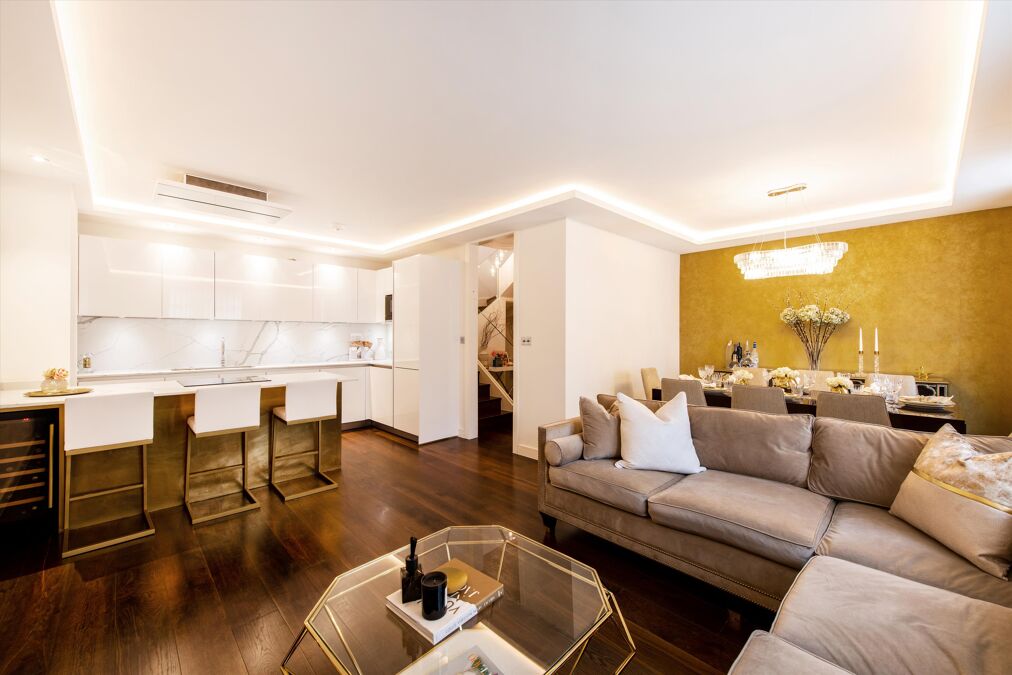 Image of Nottingham Terrace, Regent's Park NW1