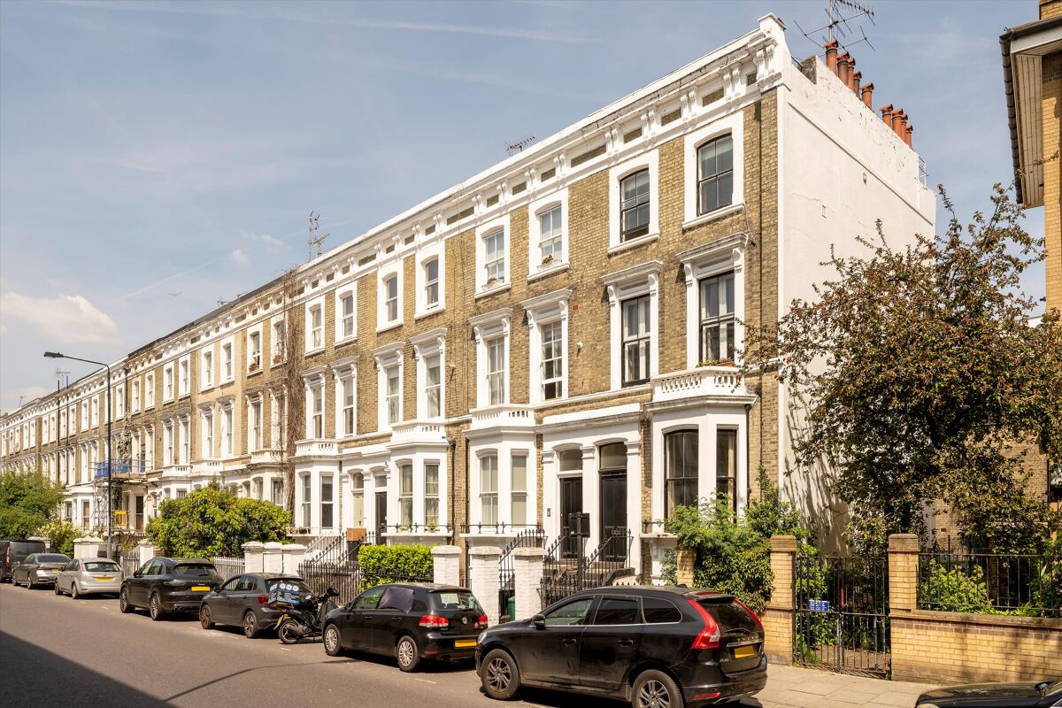 flat for sale in Finborough Road, London, SW10 - POD012498880 | Knight ...