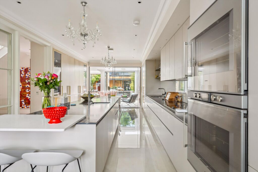 Image of Barrowgate Road, London, W4