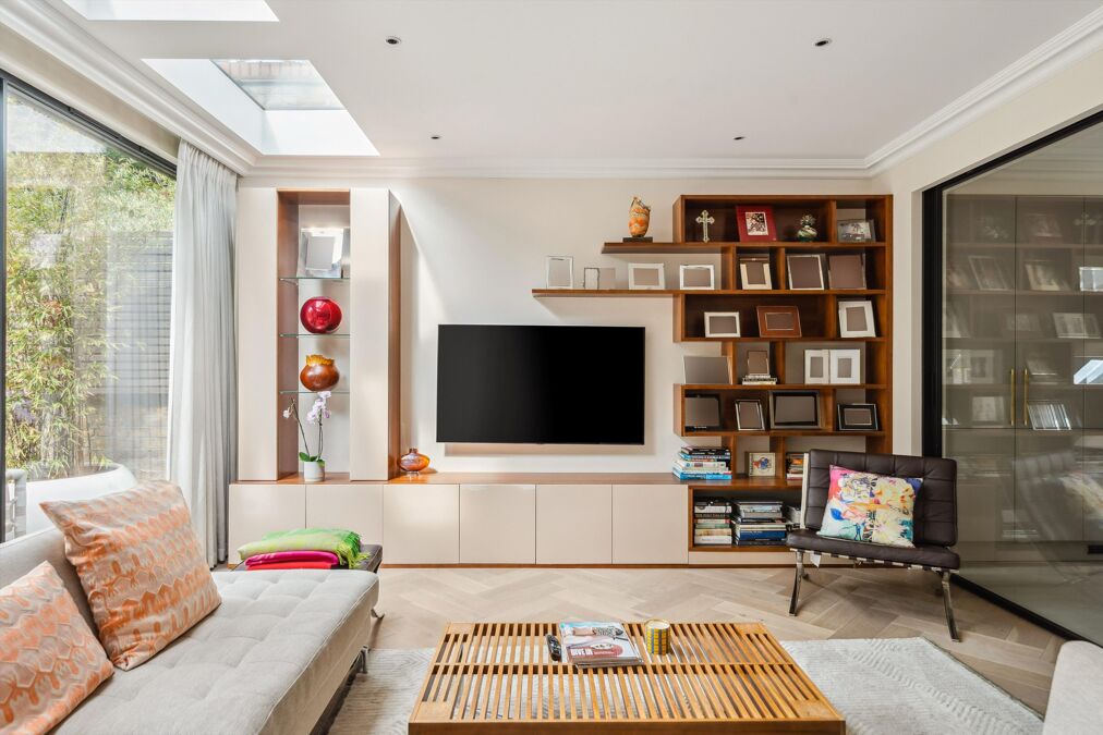 Image of Barrowgate Road, London, W4