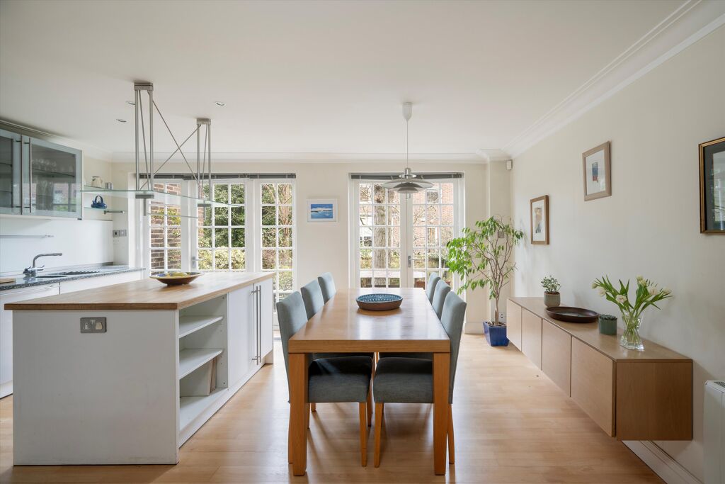 Image of Abbotsbury Road, London, W14