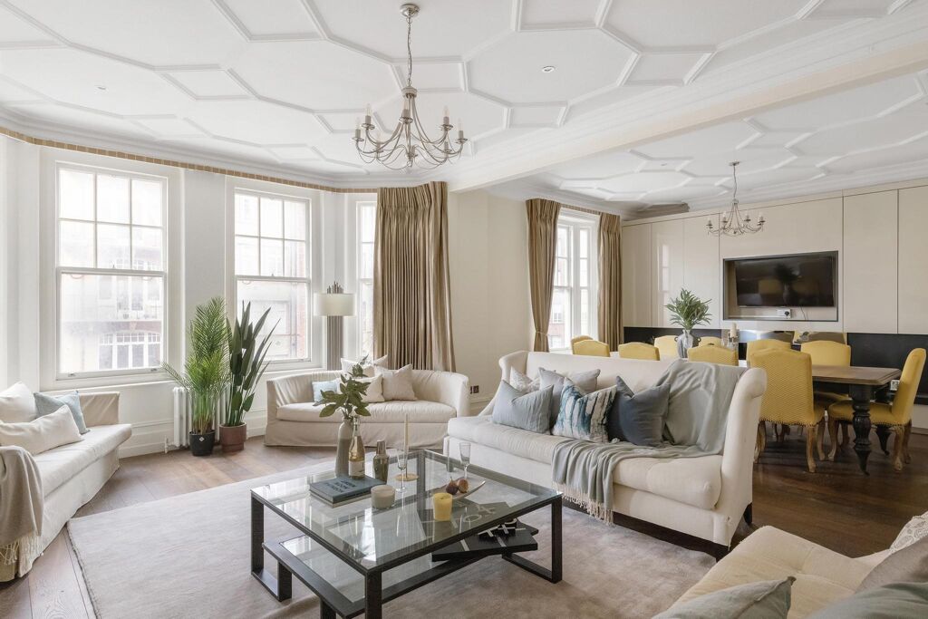 Image of Oakwood Court, Abbotsbury Road, London, W14