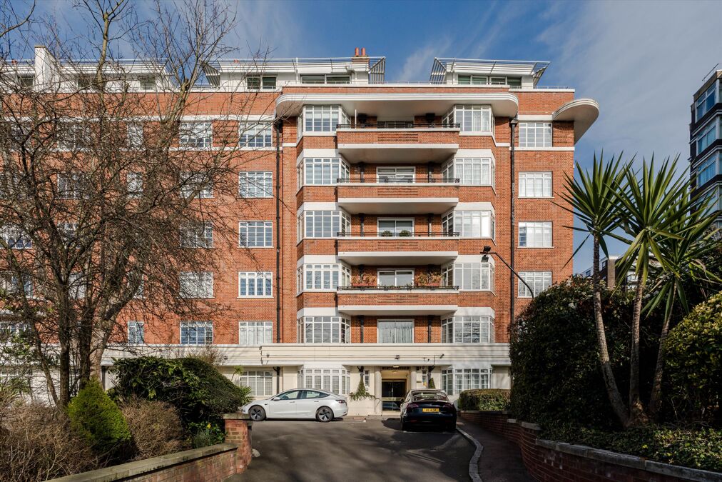 Image of St. James Close, Regent's Park NW8