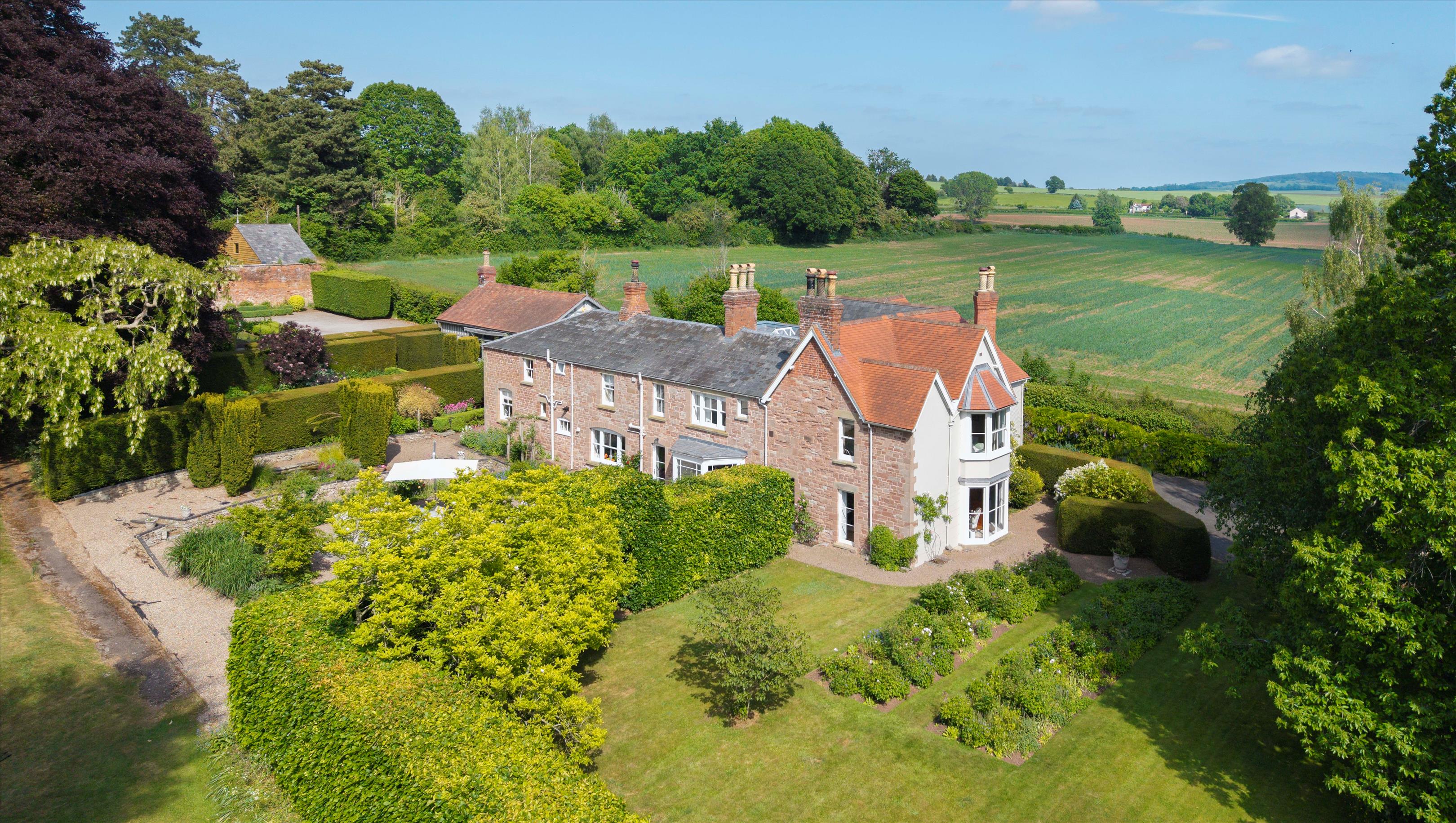 Knight Frank Property pod012520932