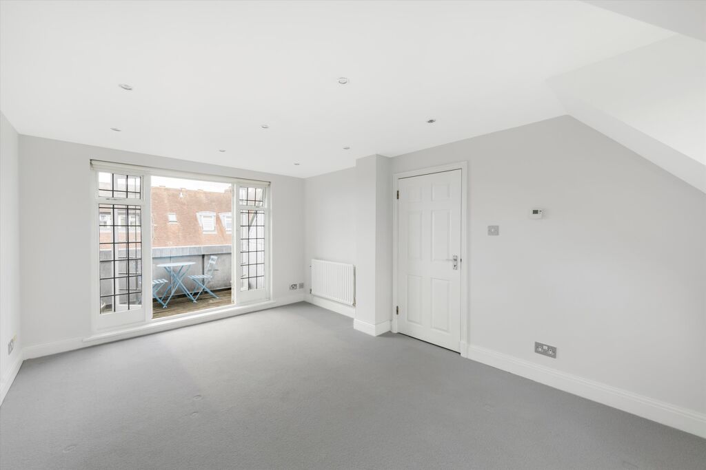 Image of Tudor Close, London, NW3