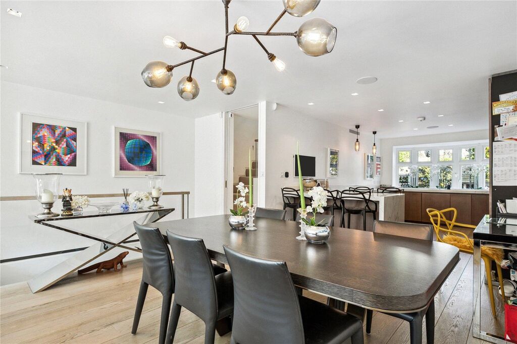 Image of Phillimore Gardens, London, W8