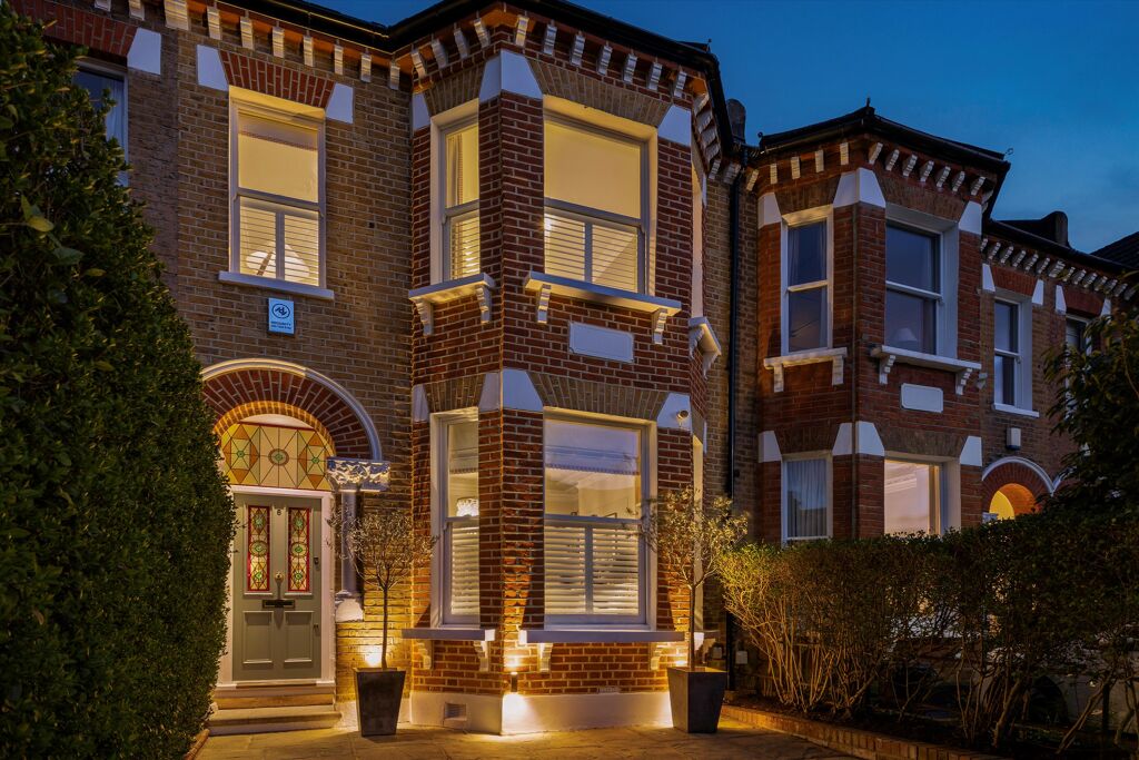 Image of Hendham Road, London SW17