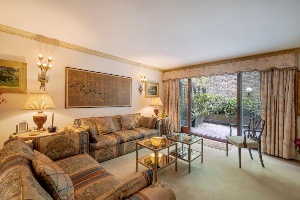 Image of Brook's Mews, London, W1K