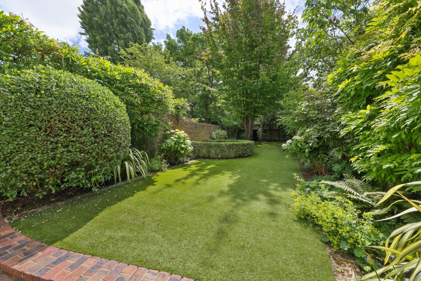 Image of Earls Terrace, London W8