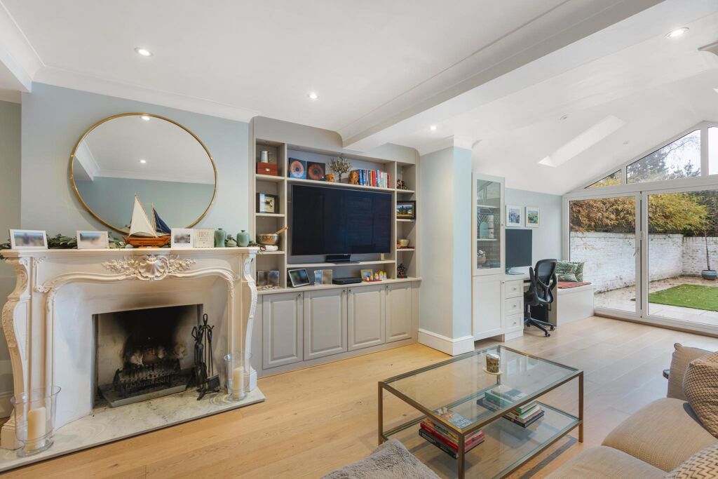 Image of Wandsworth Bridge Road, London, SW6