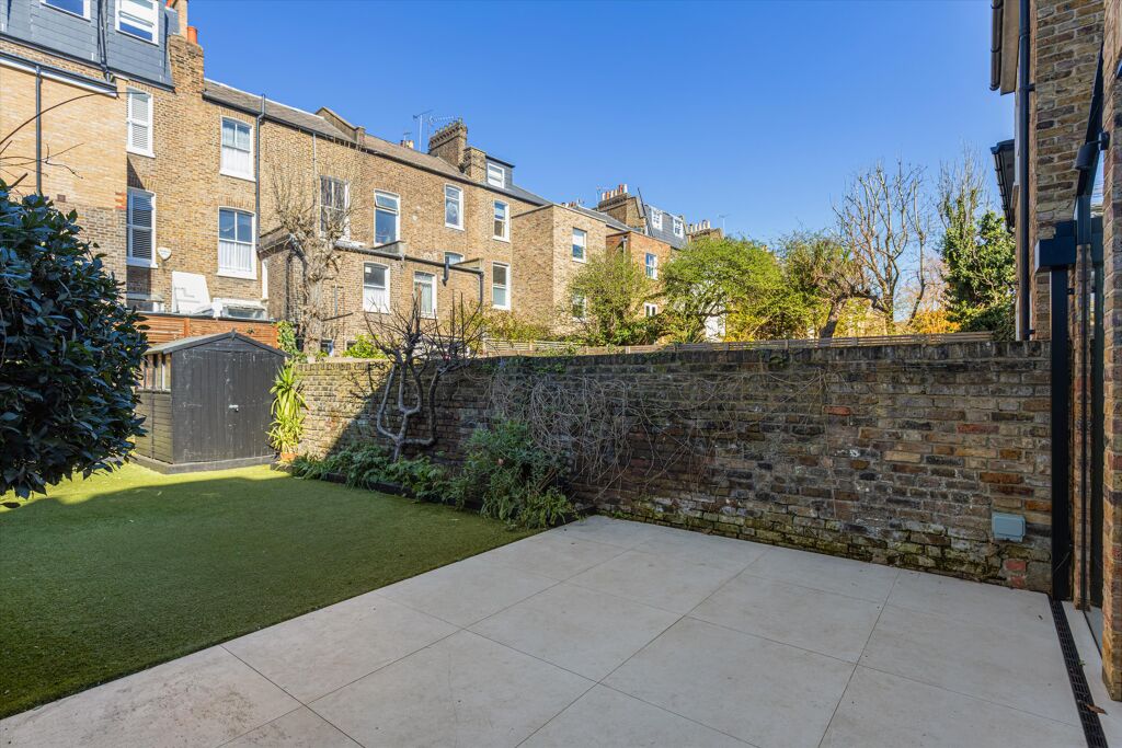 Image of Batoum Gardens, London, W6