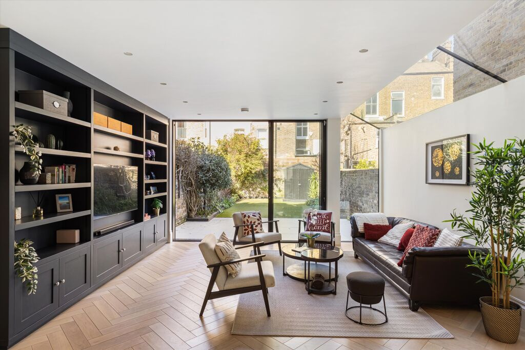 Image of Batoum Gardens, London, W6