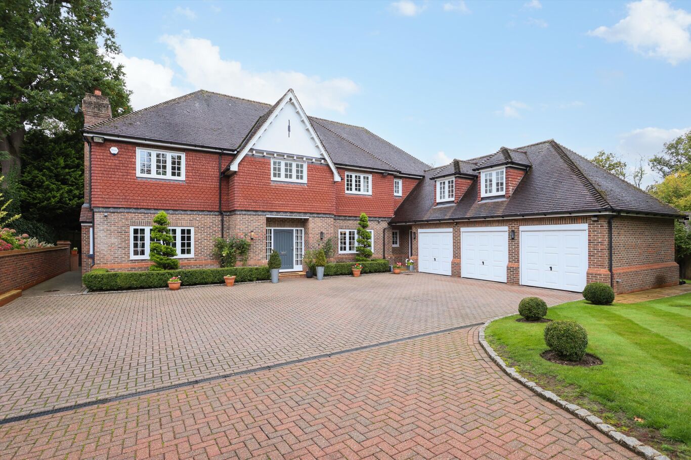 Image of Percival Close, Oxshott, Surrey, KT22
