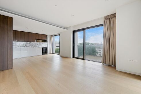 Picture of 2 bedroom flat for rent.
