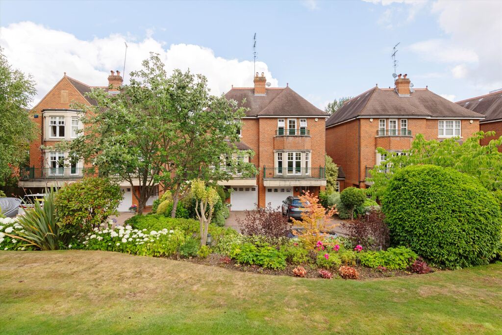 Image of Mountview Close, London, NW11