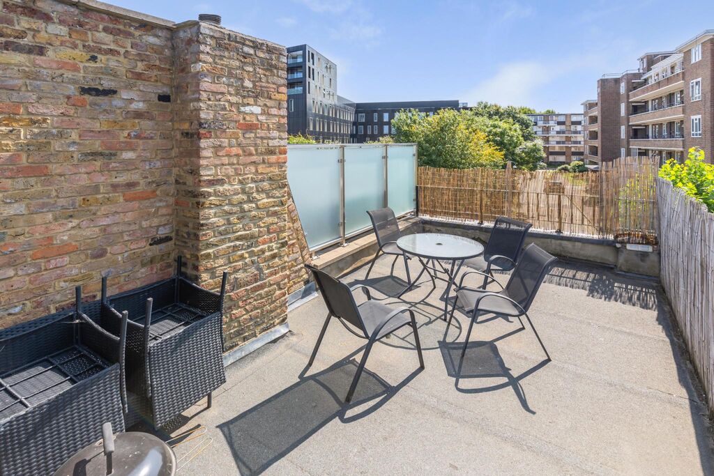 Image of Burnthwaite Road, London, SW6