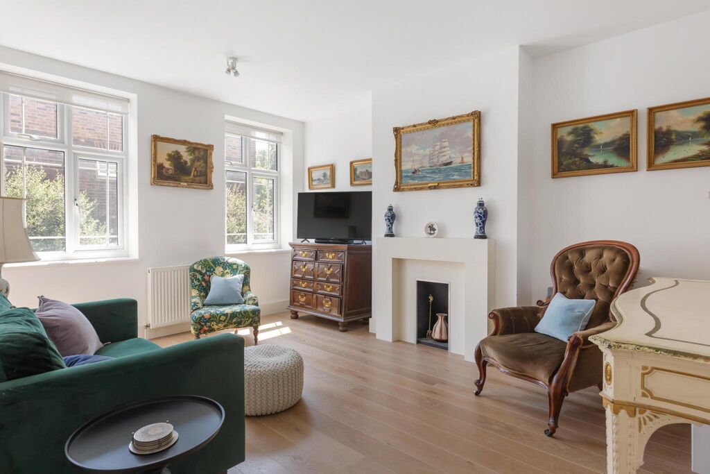 Image of Leonard Court, Edwardes Square, London W8