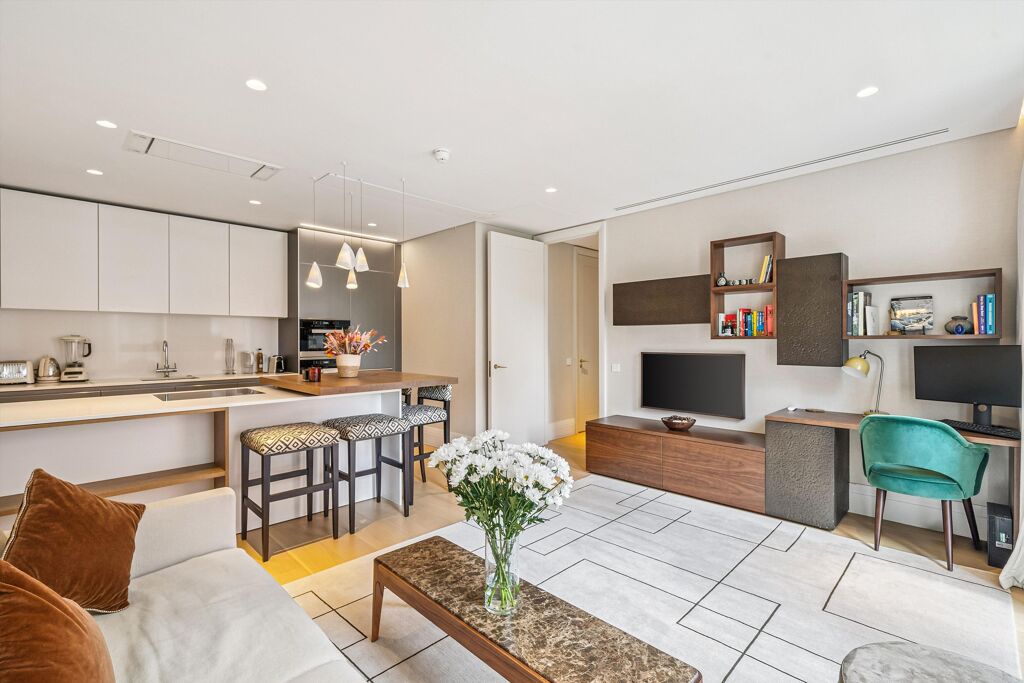 Image of Holland Park Villas, London W8