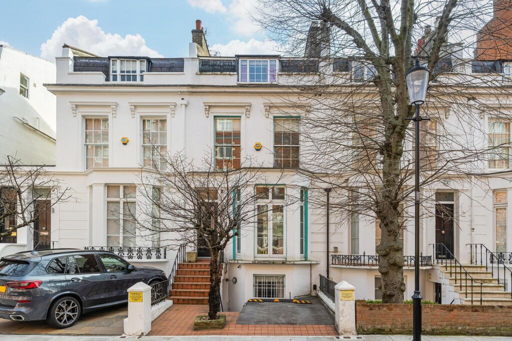 Image of Abingdon Villas, London W8