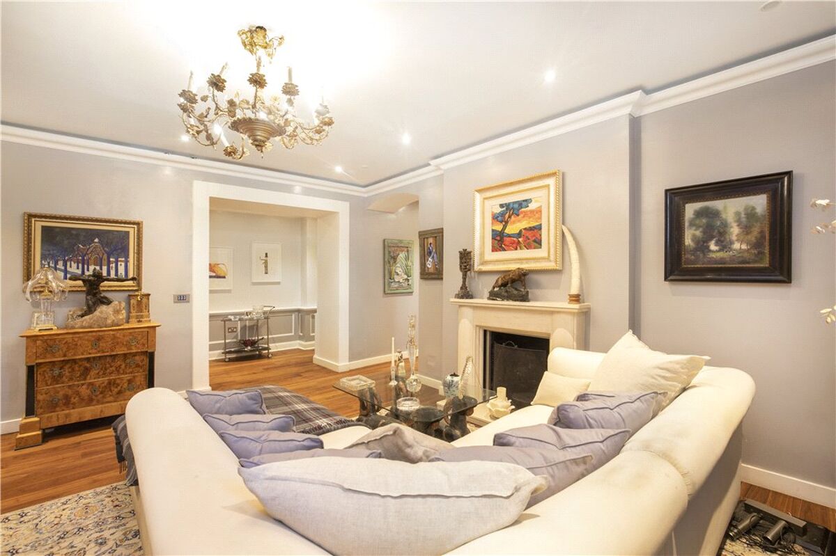 flat for sale in South Street, Mayfair, London, W1K POD140278