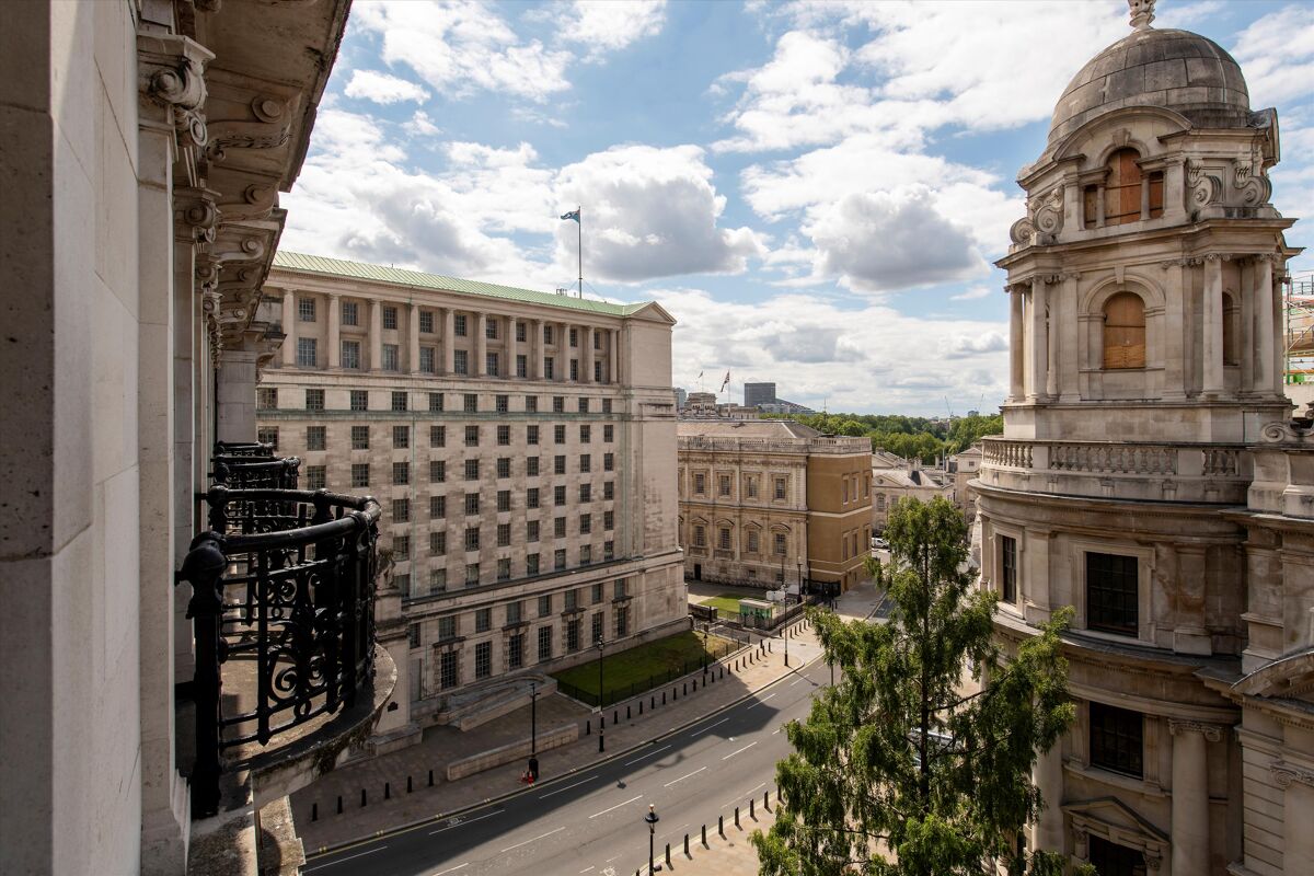 flat for sale in Whitehall Court, St James's, London, SW1A POD160005