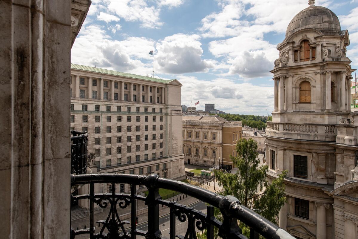 flat for sale in Whitehall Court, St James's, London, SW1A POD160005
