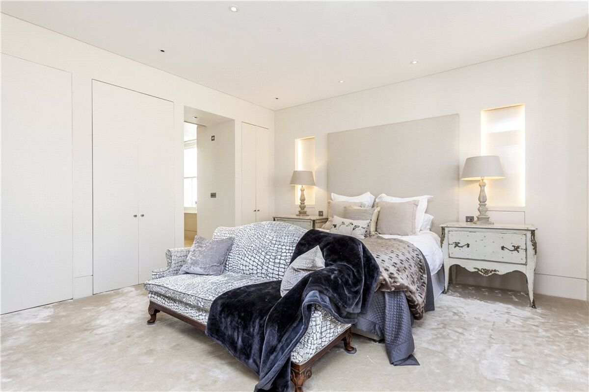 house for sale in Klea Avenue, London, SW4 POD160088 Knight Frank